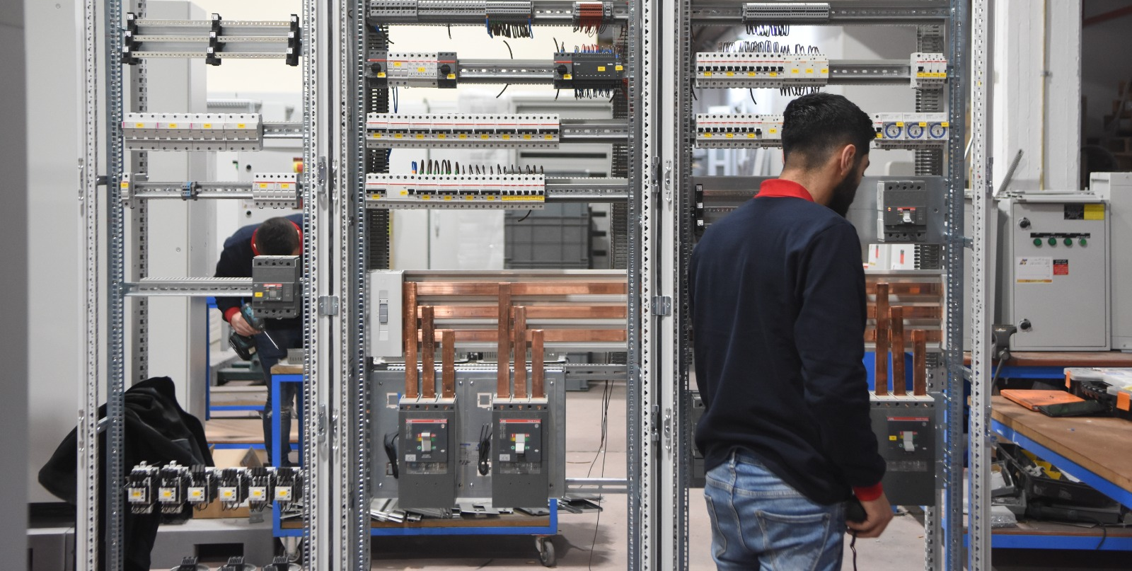 שירותי התקנות ושידרוג לוחות חשמל