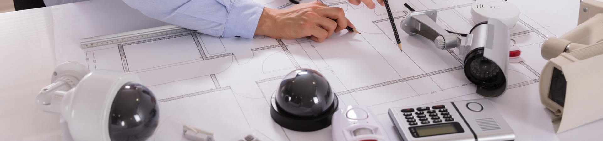 פתרונות מתח נמוך